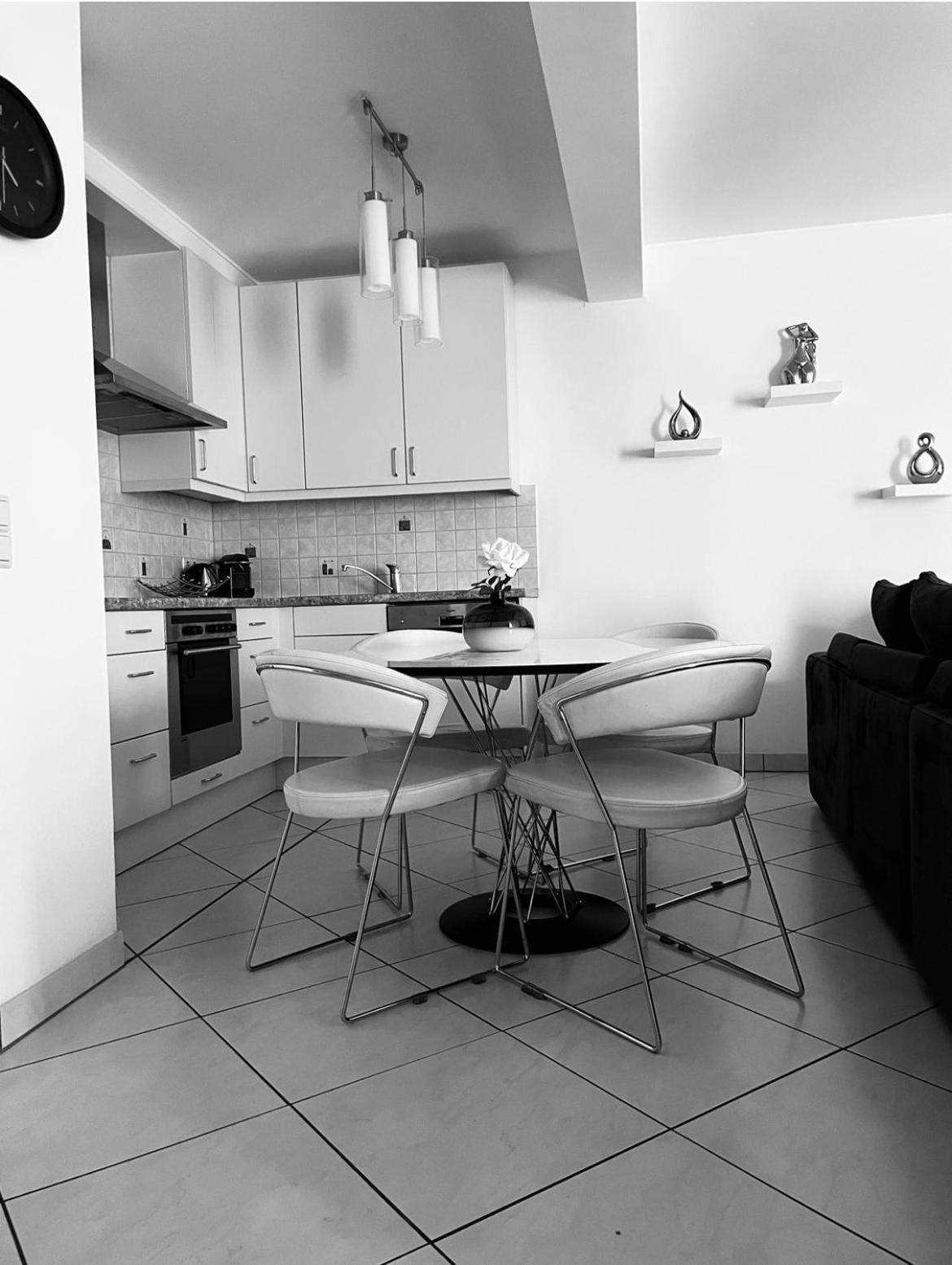 Luxury Penthouse Apartment With 3 Balconies -2 Bedrooms -Petrus View & Parking Luxembourg Exterior photo